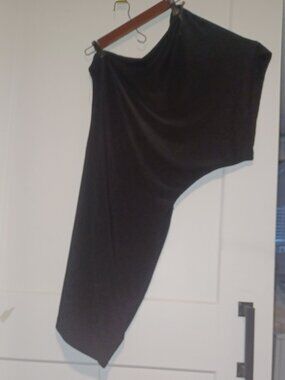 Sabora Black One-Shoulder Dress for cocktails or party!